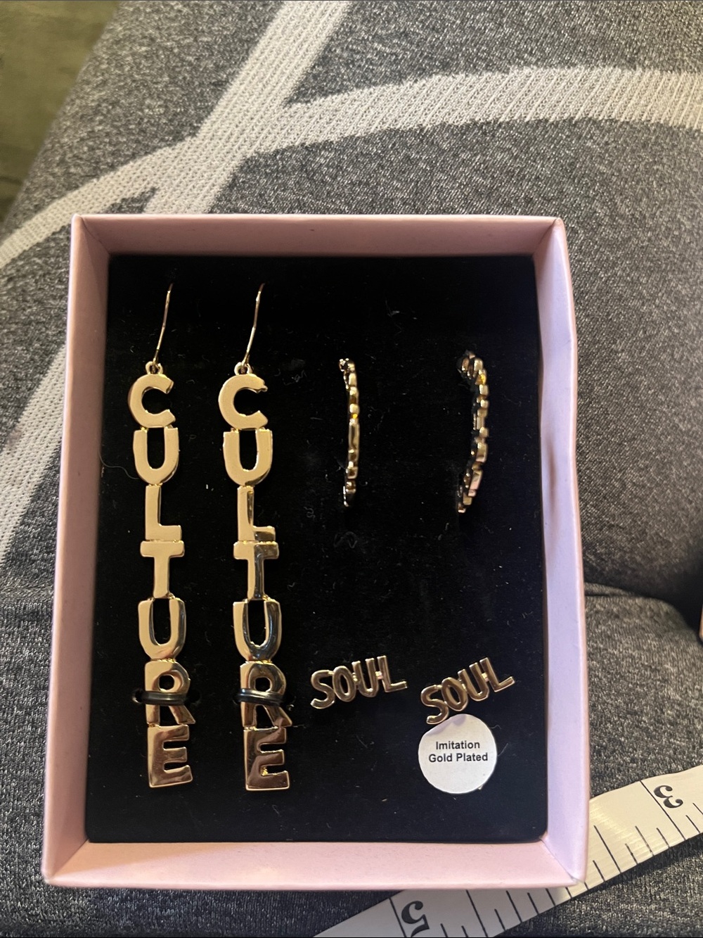 “Soul in Style” Earrings Set